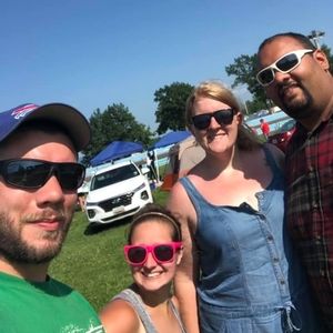 Meet your Posher, Eva